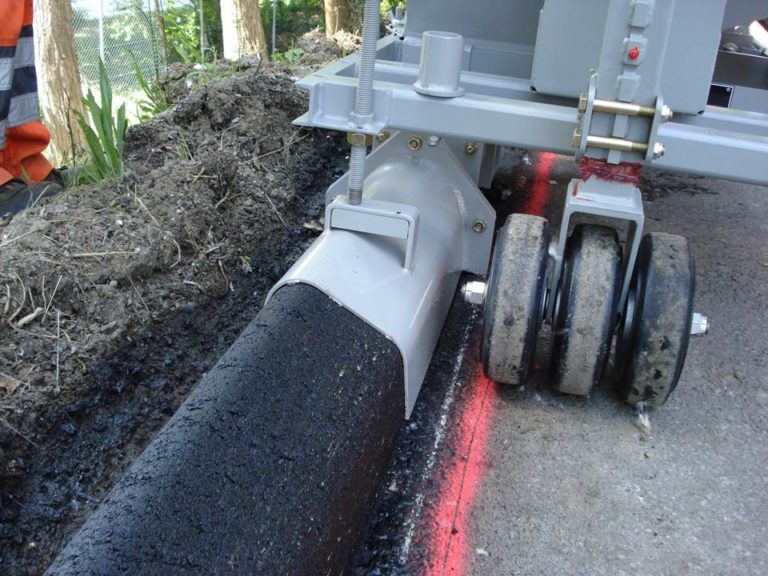 Curb Extruder Machines Asphalt & Concrete Extruders